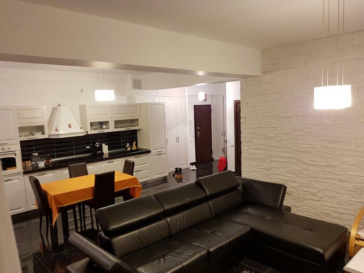 Apartament Mamaia Sat Năvodari Exterior foto